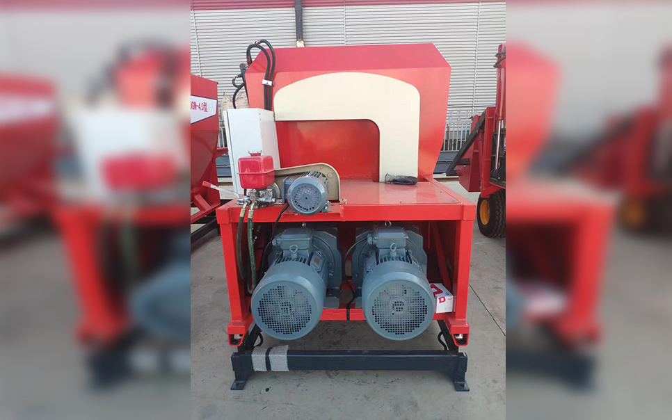 標(biāo)題：9JGW-6.0型固定臥式全混日糧攪拌機(jī)
瀏覽次數(shù)：92
發(fā)表時(shí)間：2023-12-12